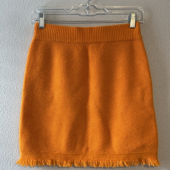 LISA YANG
FRINGED MINI SKIRT ADELA - Picture 3 of 8